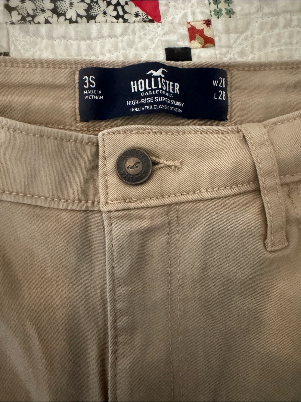 Hollister Men's Khaki Super Skinny Chinos